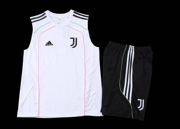 JUVENTUS 2025/2026 – VERSION SANS MANCHES DISPONIBLE !