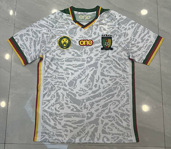 CAMEROUNE MAILLOT ENTRAINEMENT 2024-2025