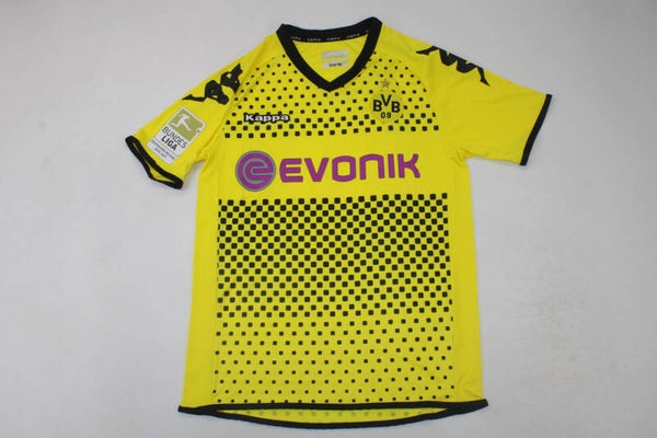 BVB RETRO 2011-2012