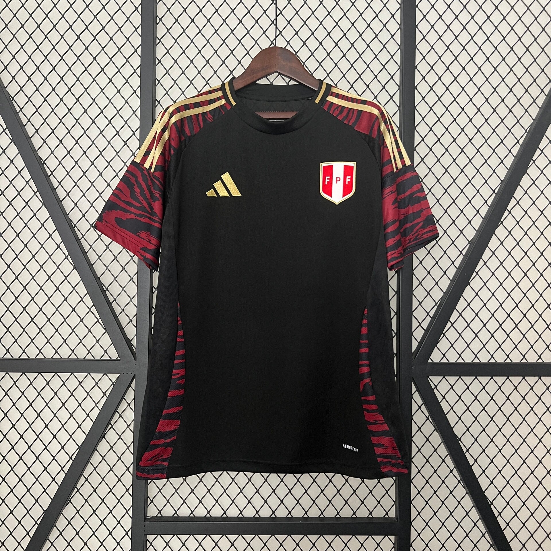 PERU AWAY 2024-2025