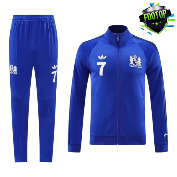 MANCHESTER UNITED SURVETEMENT 2024-2025