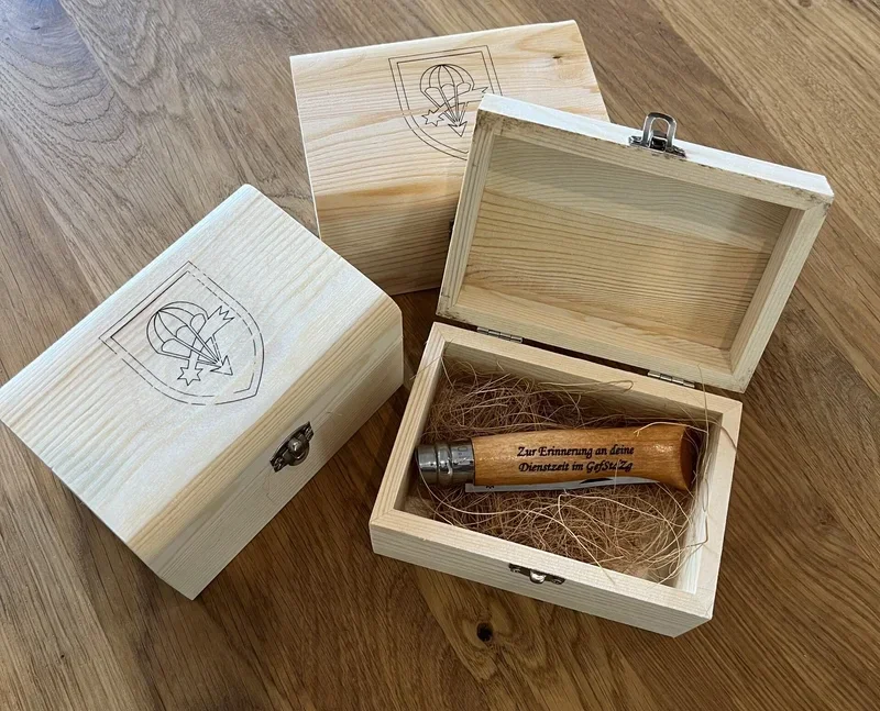  Zur Erinnerung an den Zug 