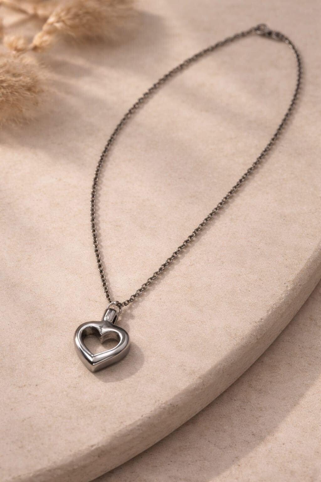 As ketting open hartje