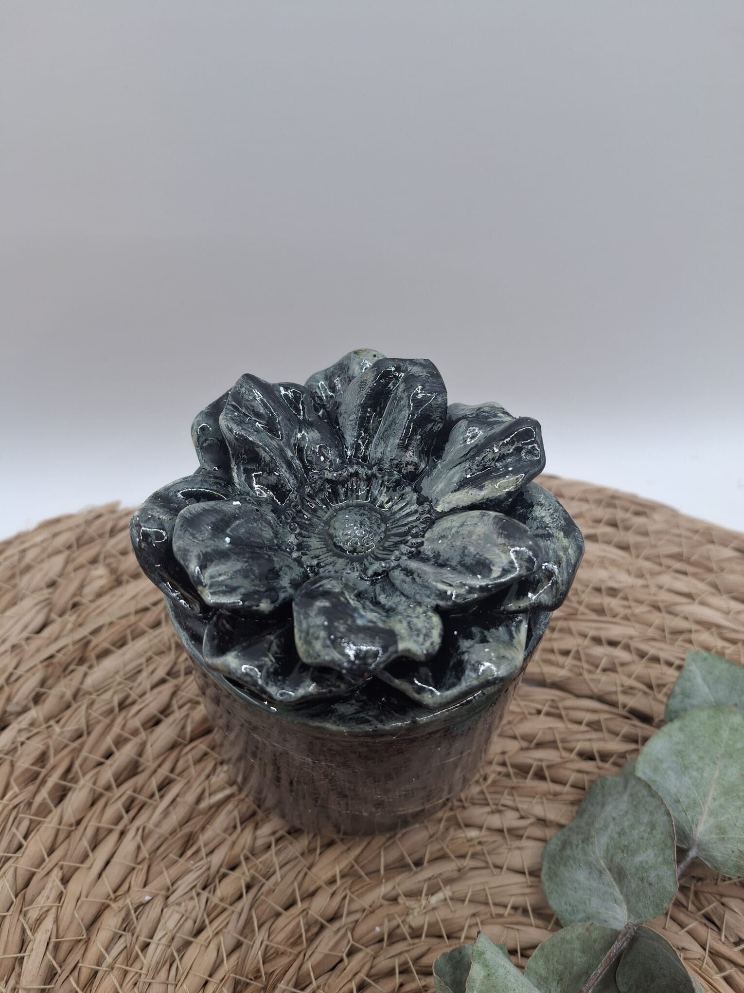 Urn bloem zwart grijs