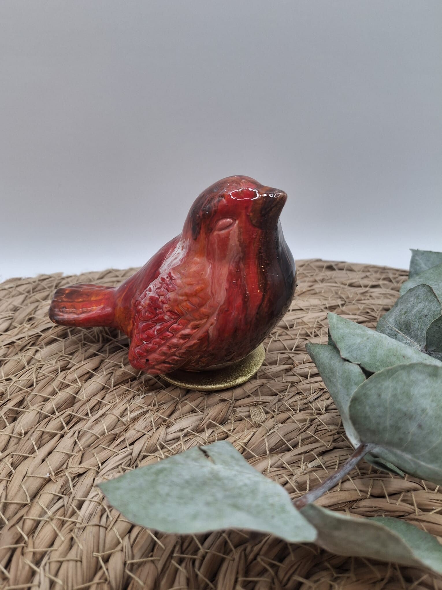Urn vogel rood bruin oranje