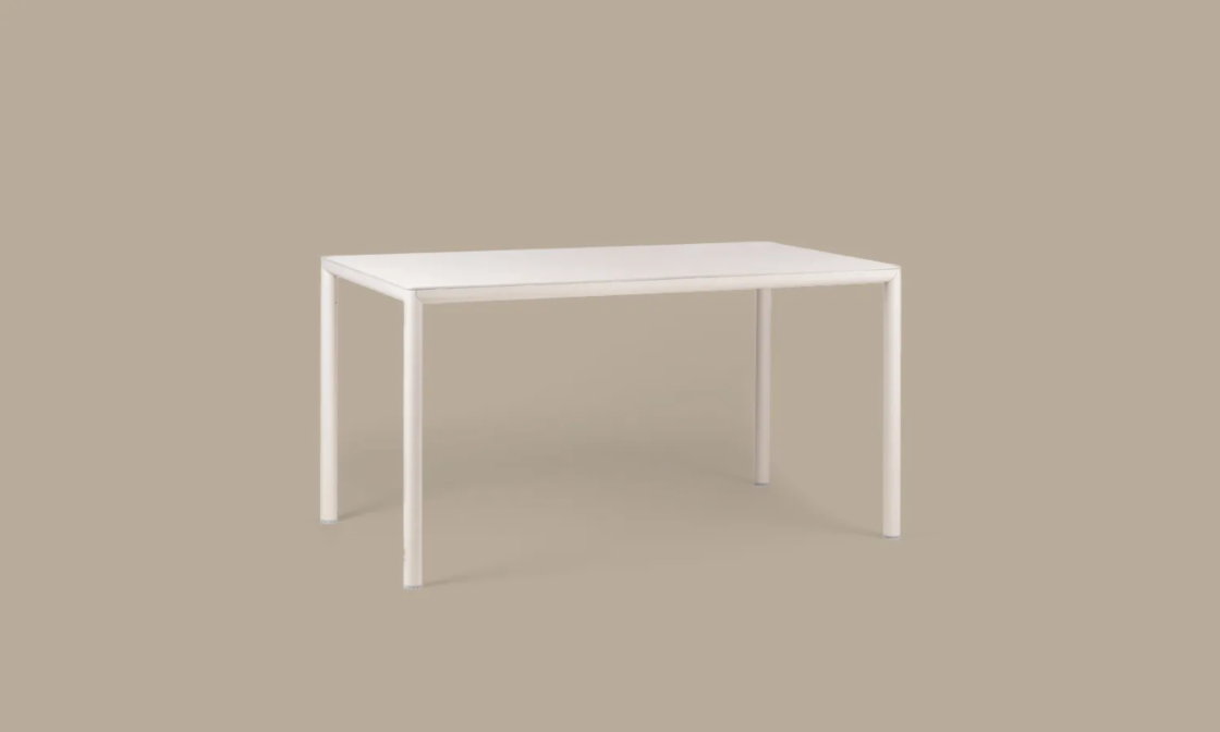 Table d'extérieur Nardi Piave, plateau HPL et structure aluminium