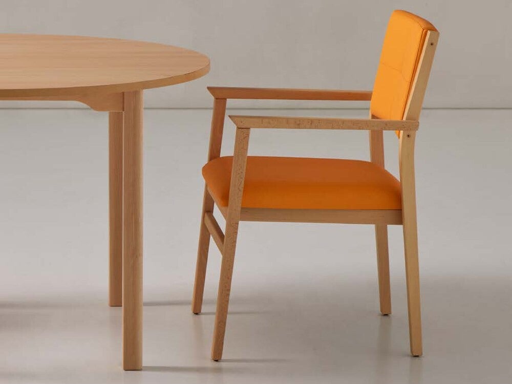 Chaise à accoudoirs Seniorcare Jess pour EHPAD