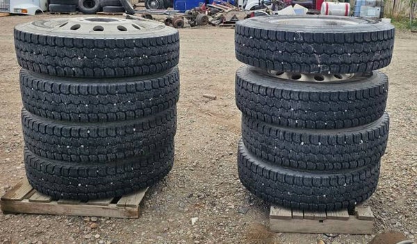 Drive Tires (11R22.5)