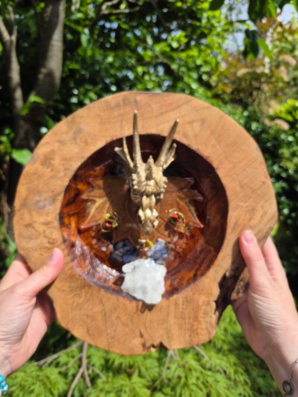 Teak houten krachtschaal Resin Art & Gems "Drakenenergie"