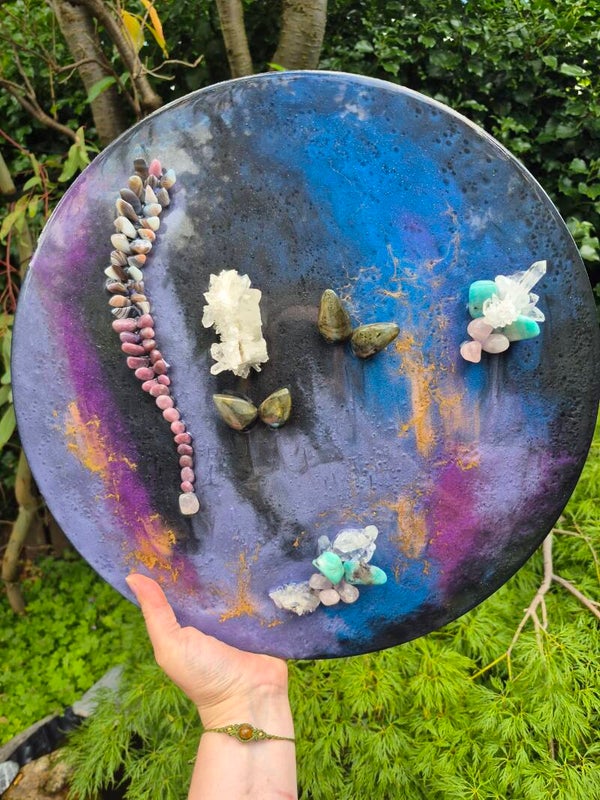 Schilderij edelstenen en Resin art "Iki"