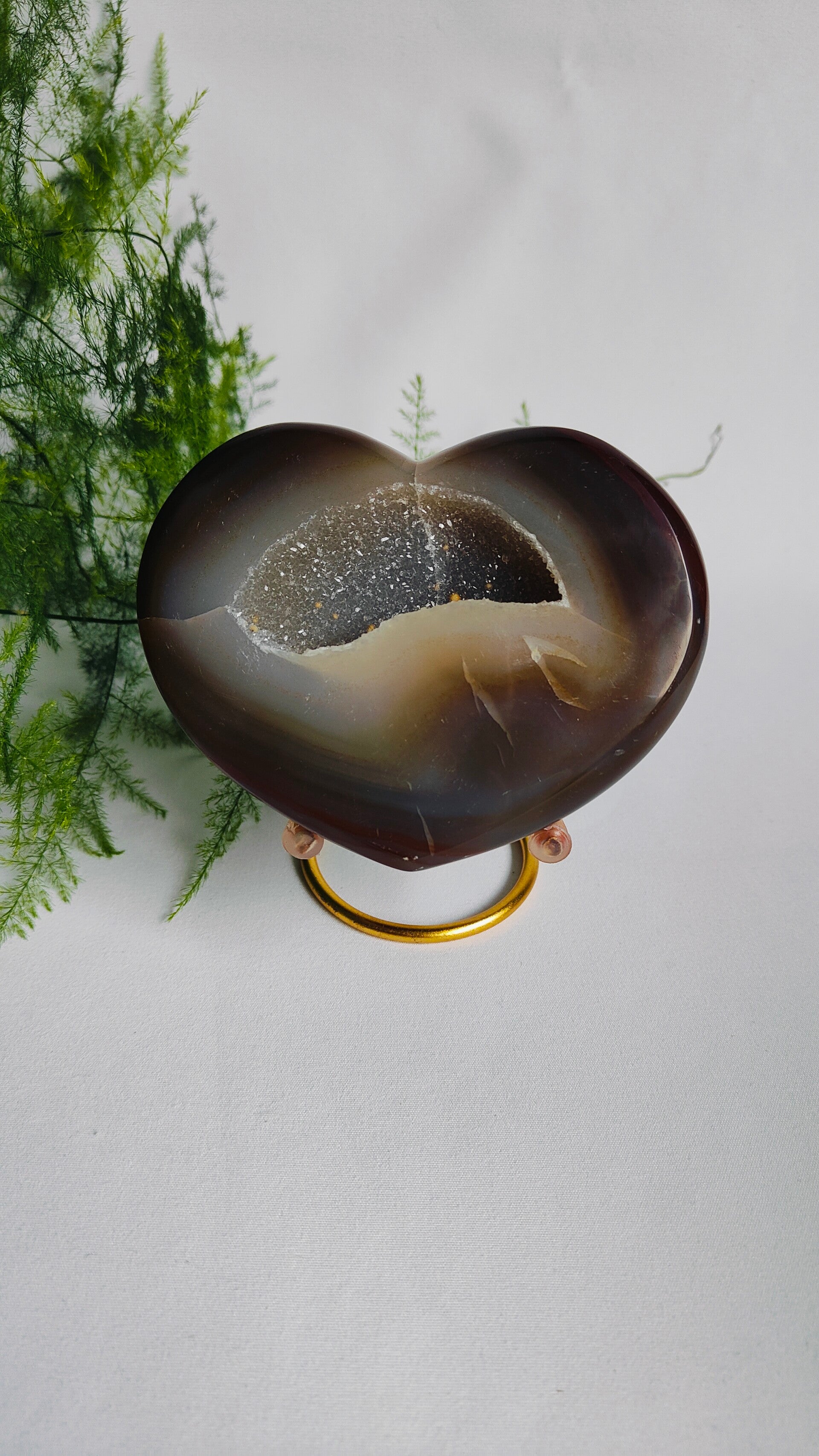 Agaat hart op standaard bruin