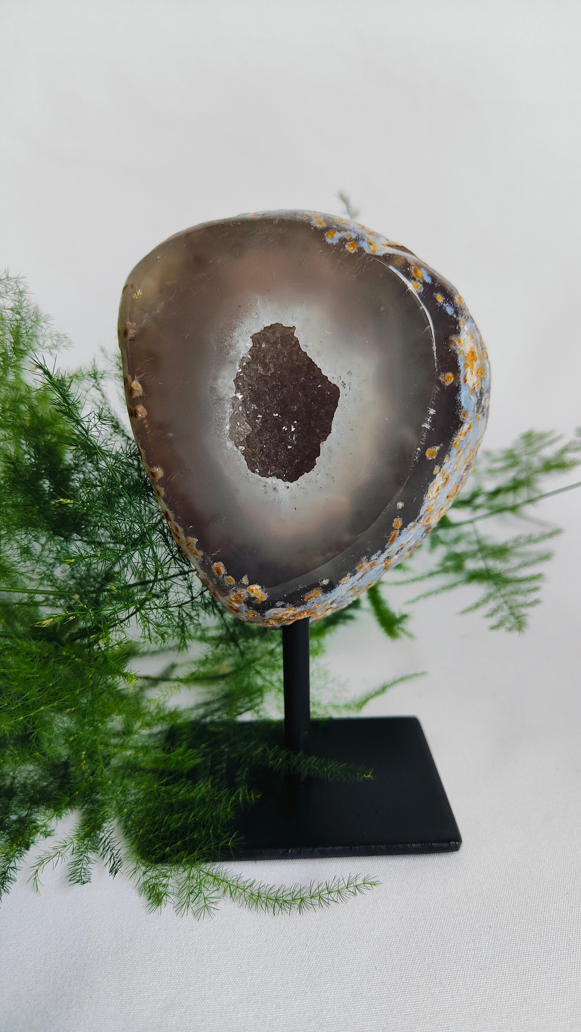 Agaat op standaard "Ladybug"