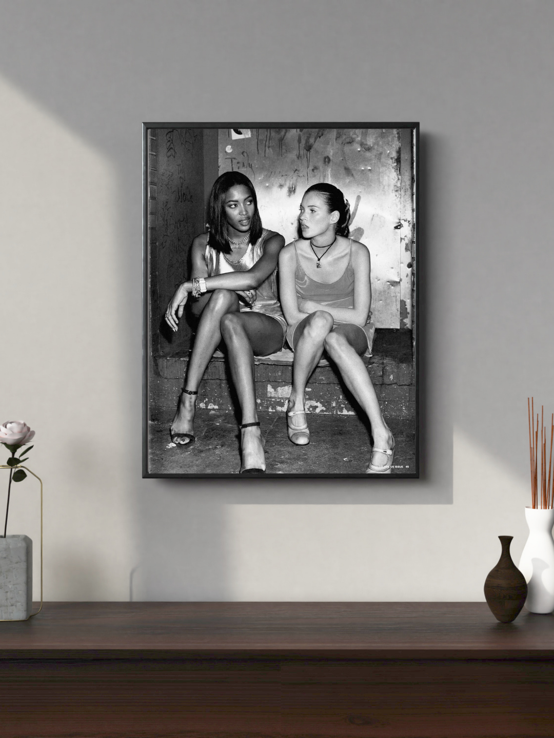 Framed Naomi Campbell & Kate Moss Wall Art