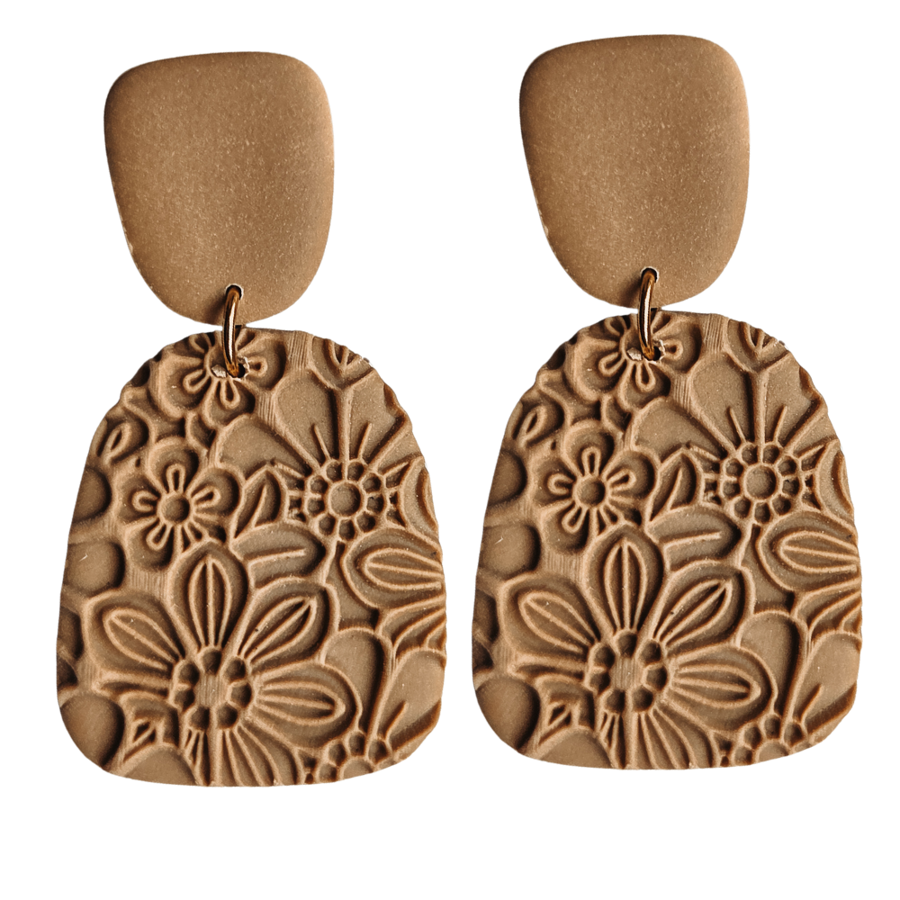 Bloemenprint oorbellen latte