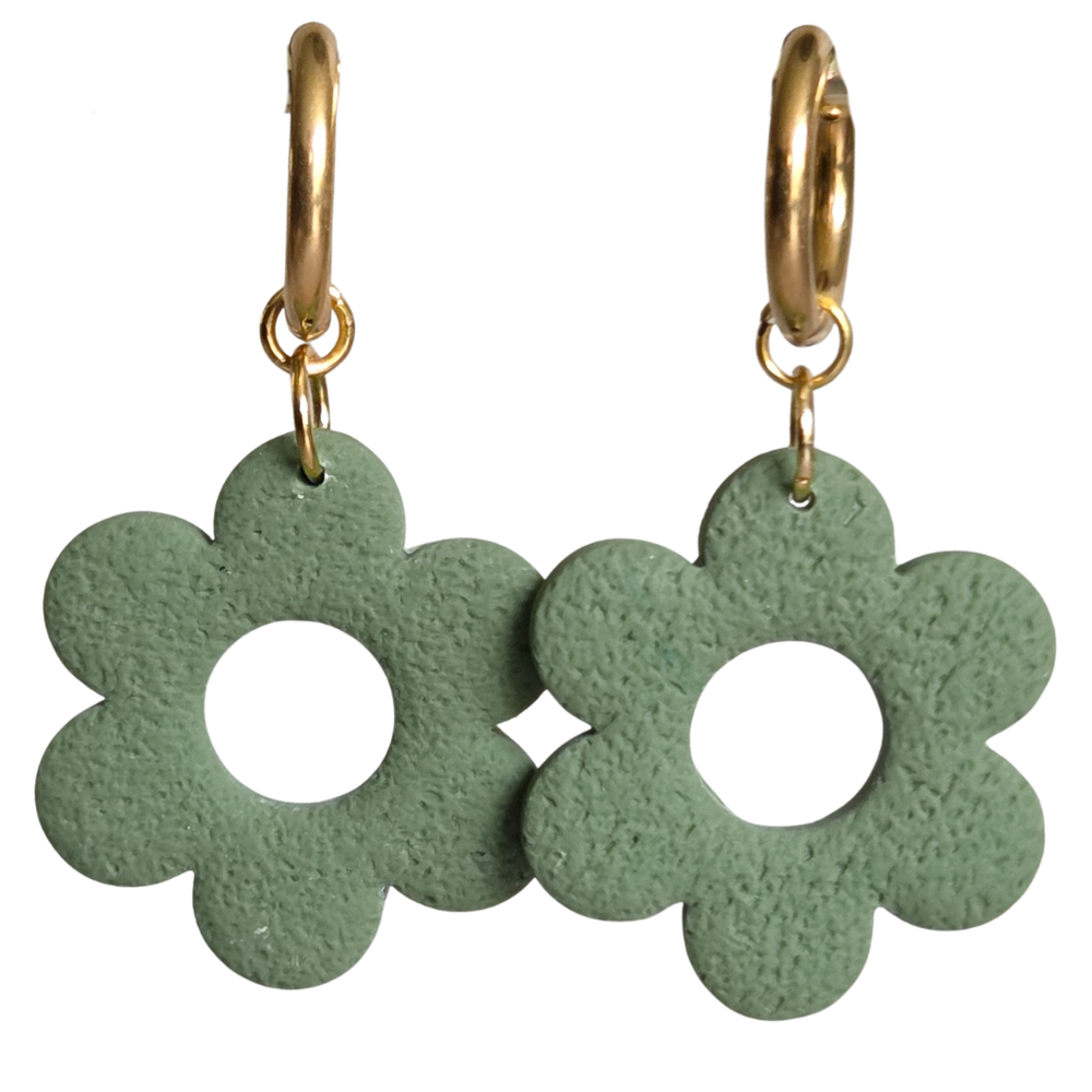 Lola - bloem oorbellen groen