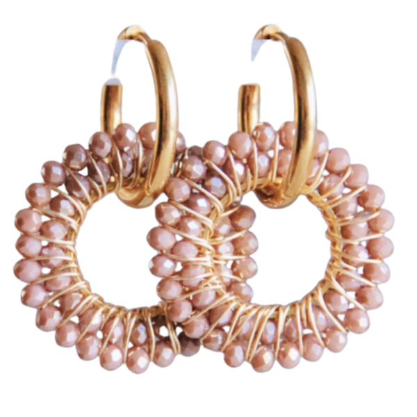 Ronde oorbel met kralen mokka/goud