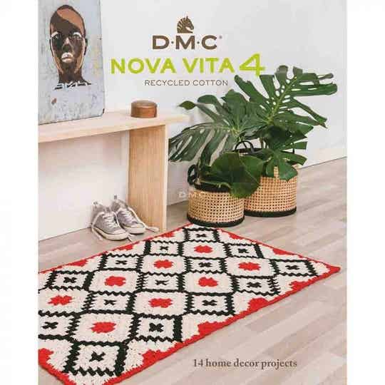 Boek DMC Nova Vita 4 patroonboek  14 woon-accesoires