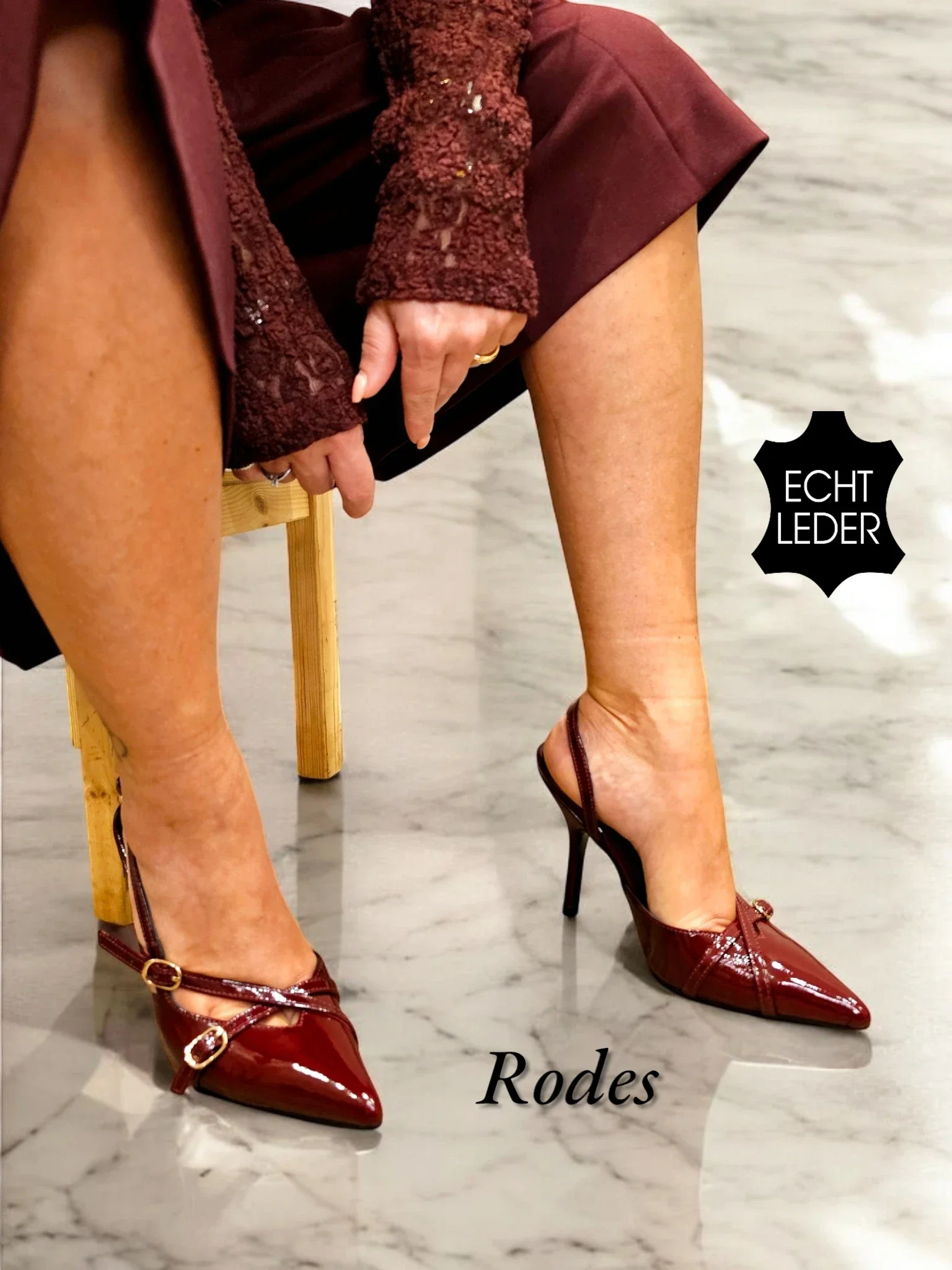 Rodes – Bordeaux slingback van lakleer met gouden detail