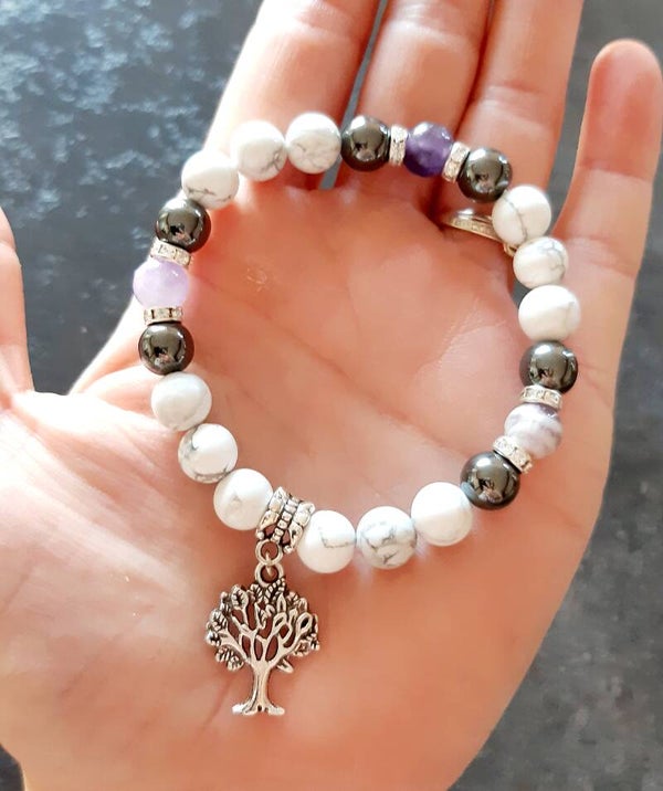 Bracelet howlite, hematite, améthyste, separateur acier, arbre de vie argent