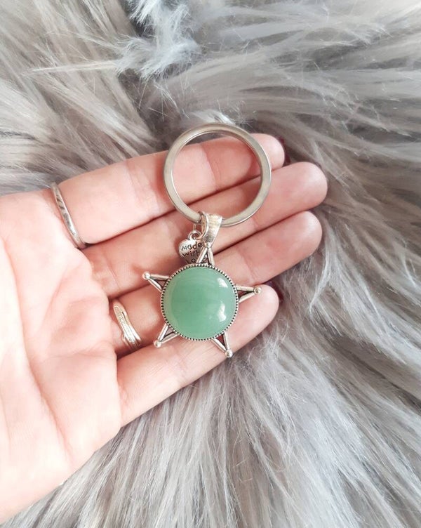 Porte-clé cabochon étoile aventurine verte