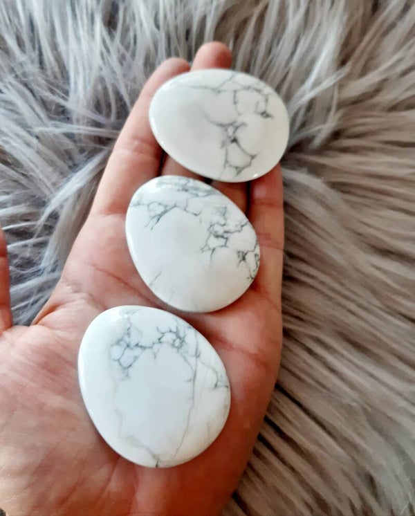 Galet anti stress howlite