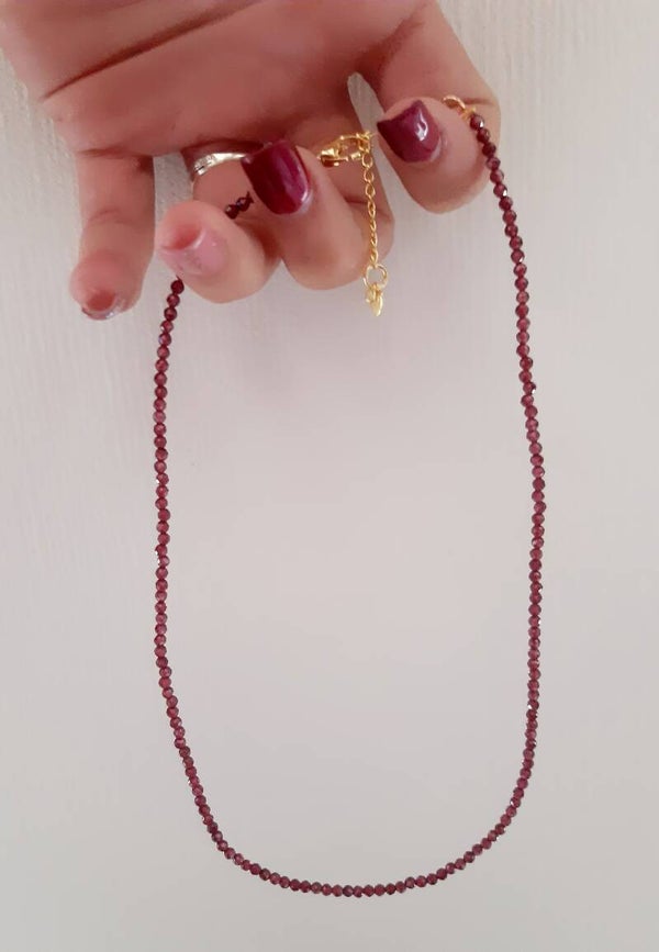 Collier ras de cou plaqué or grenat