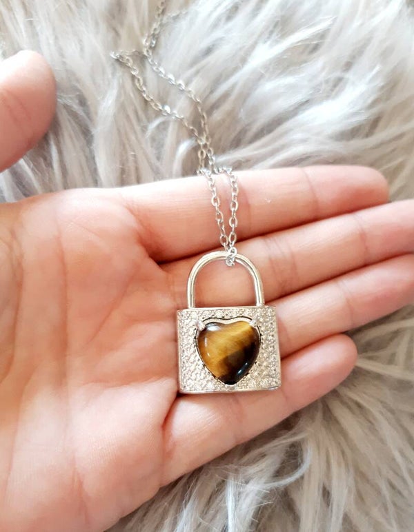 Collier acier inoxydable cadenas cœur œil de tigre