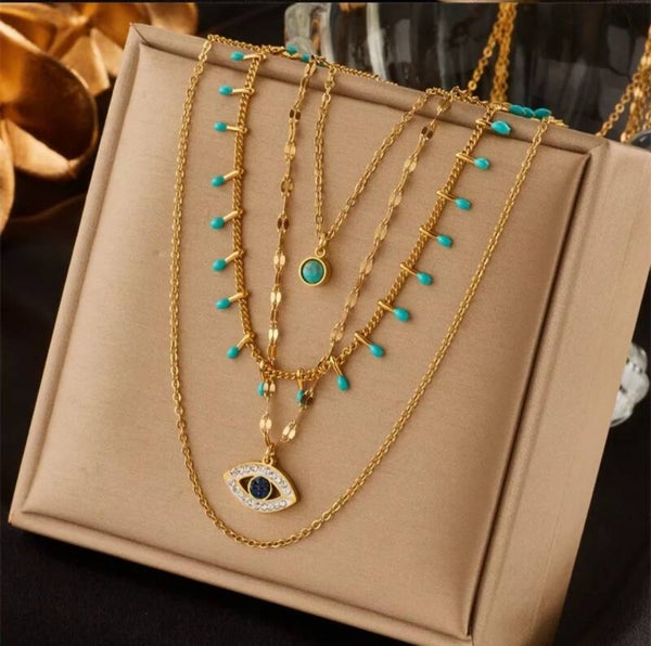 Collier plaqué or chic turquoise 1