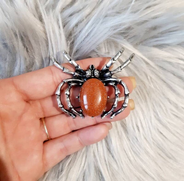Broche araignée pierre de soleil
