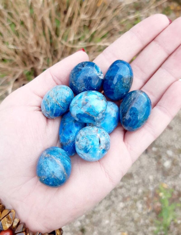 Pierre roulé apatite bleu