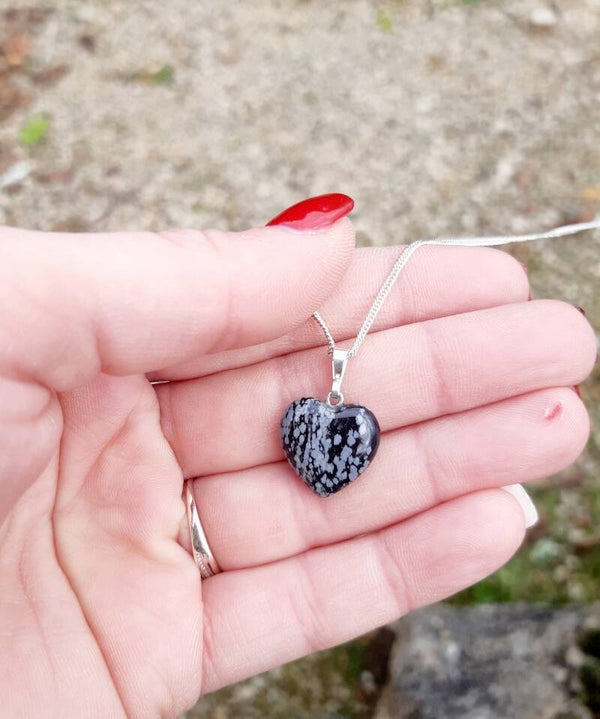 Collier acier inoxydable cœur obsidienne neige