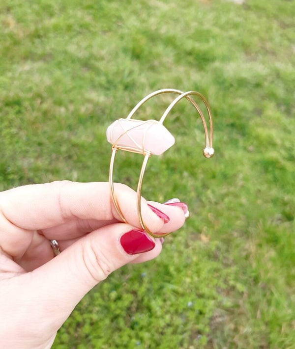 Bracelet manchette pendule quartz rose