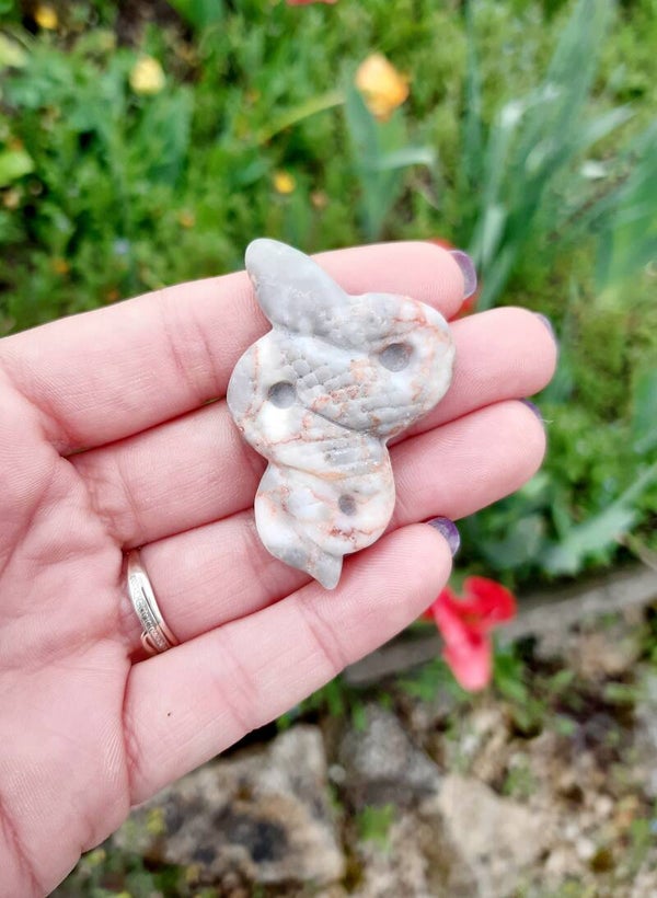 Serpent agate