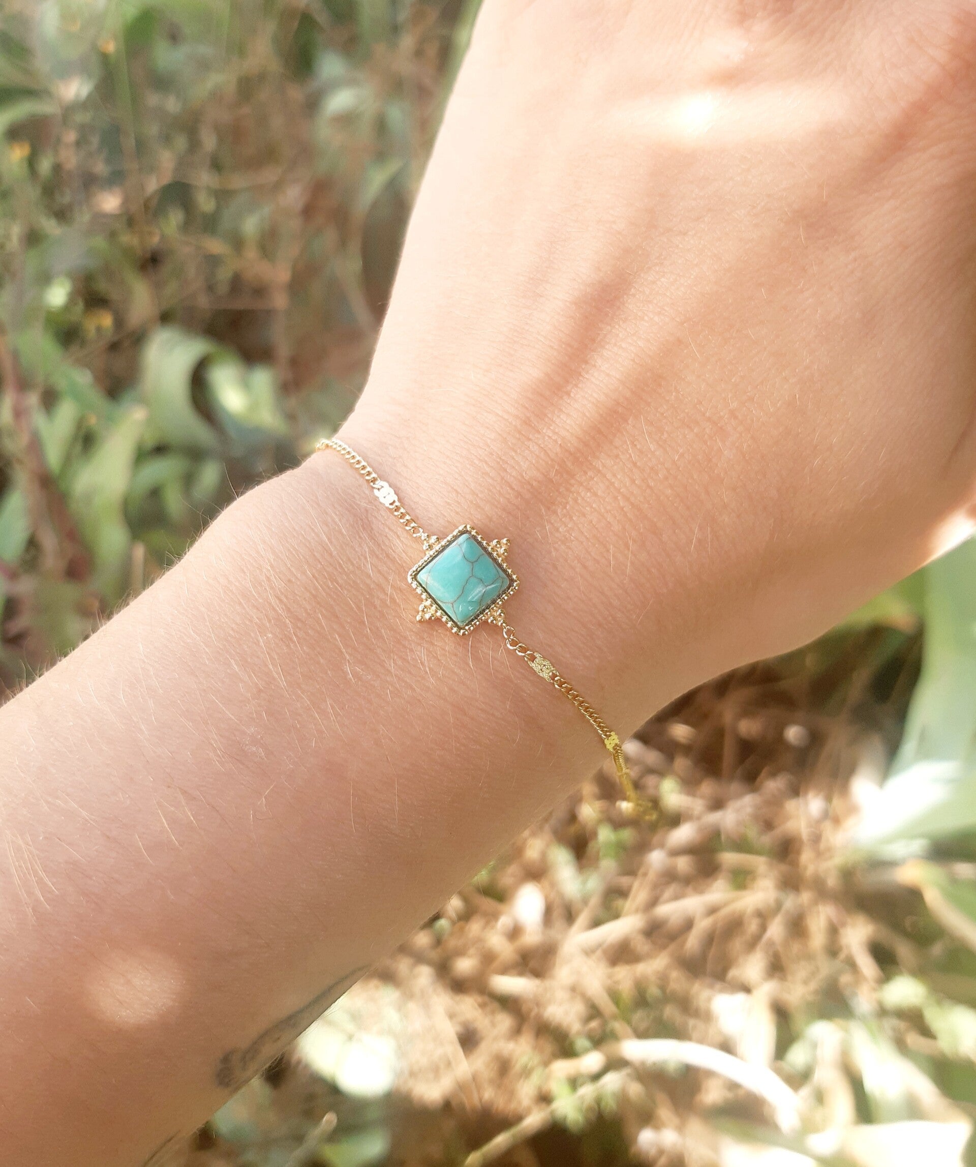 Bracelet plaqué or turquoise caré