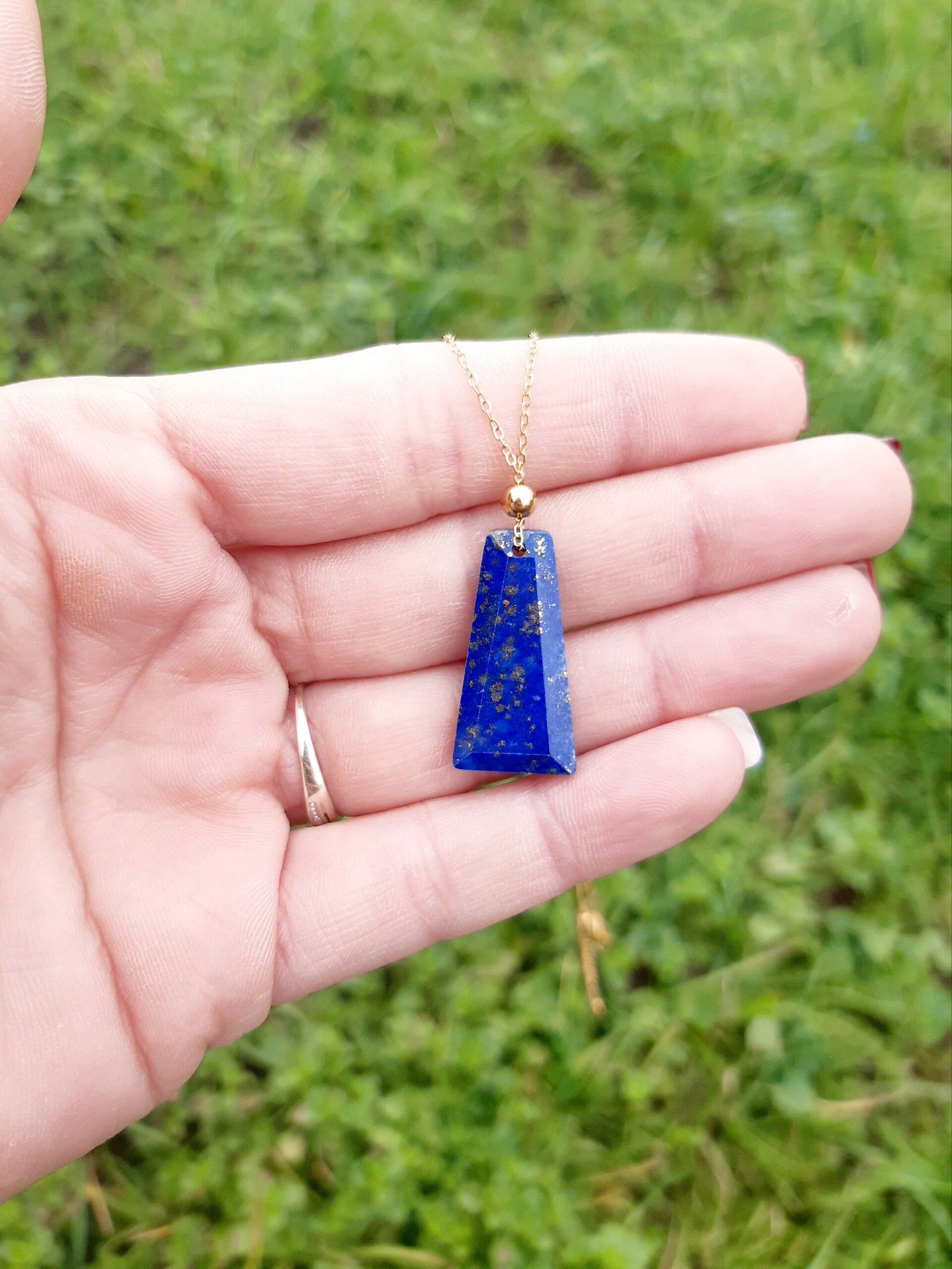 Collier plaqué or lapis-lazuli rectangle