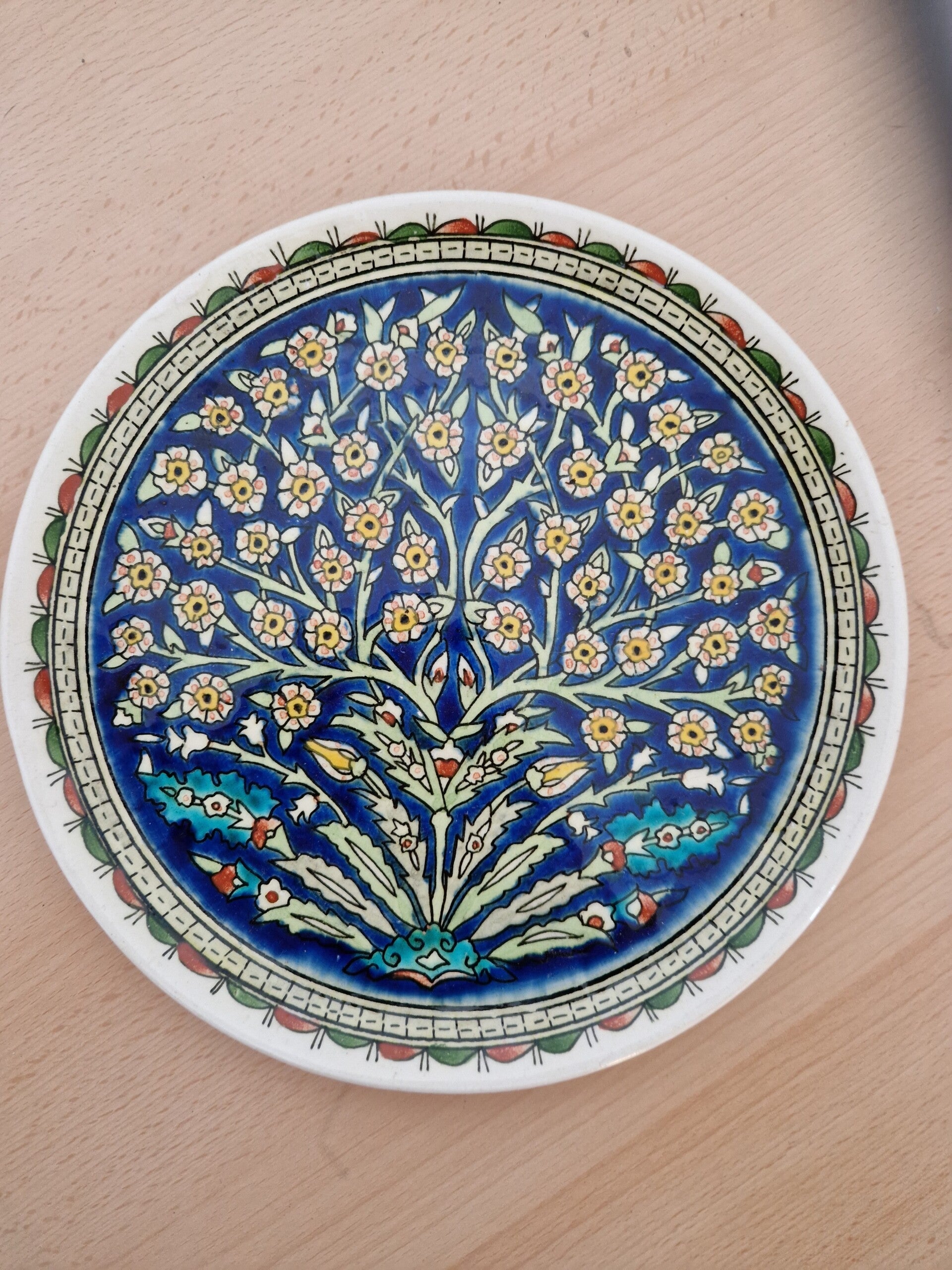 Turecki talerz ceramiczny
