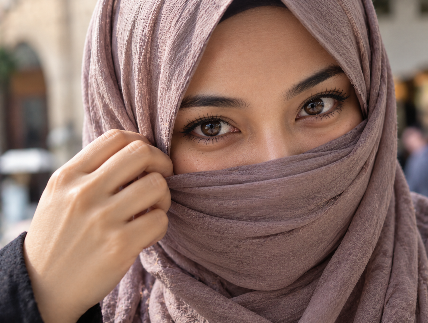 K-Beauty moslima met sprekende ogen