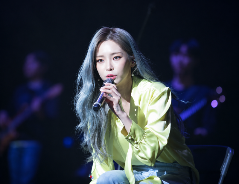 Heize at Zion.T X Heize Concert on April 21, 2018