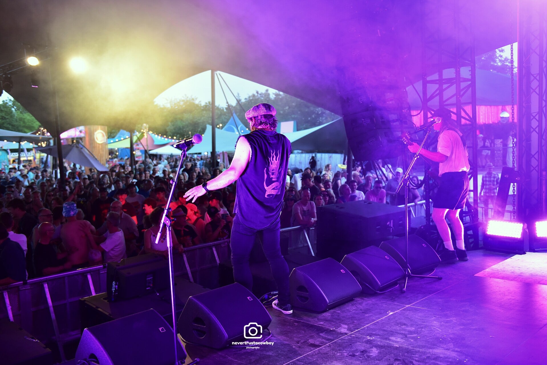 edg_1718-standard-xxzca1.jpg