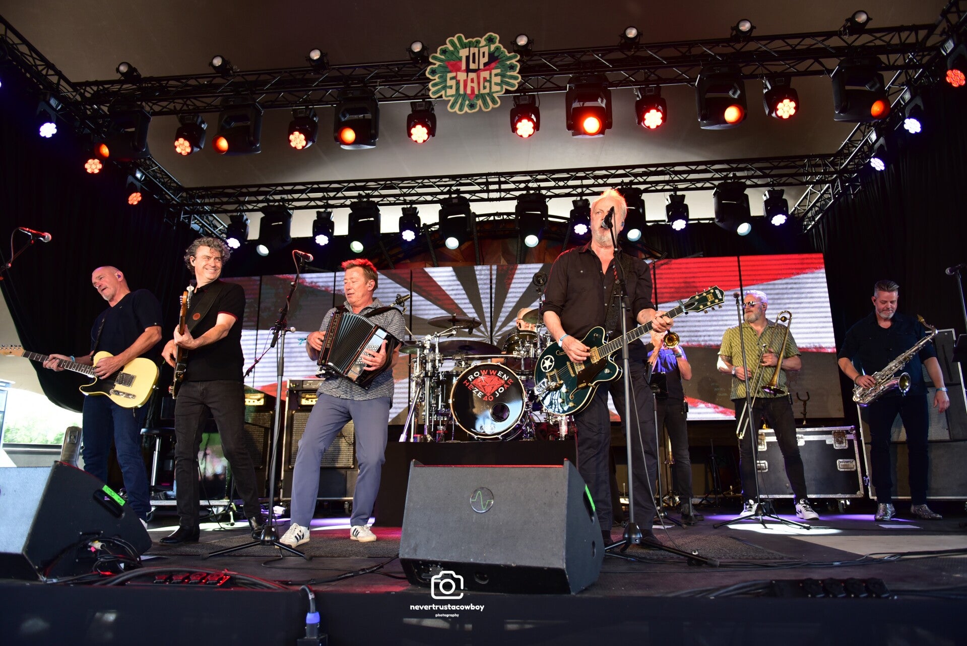 edg_2250-standard-f3oxlu.jpg