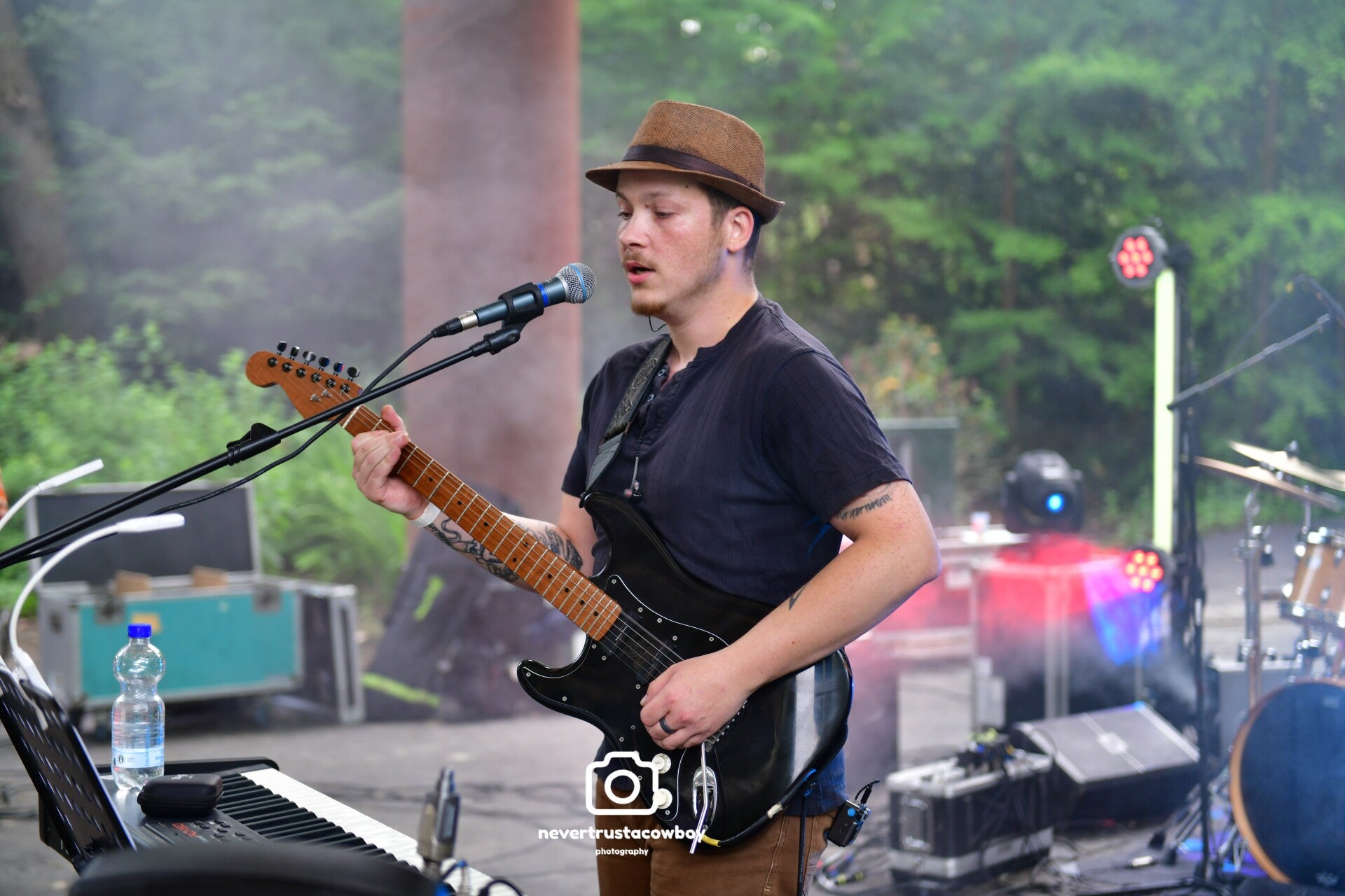 edg_5519-standard.jpg