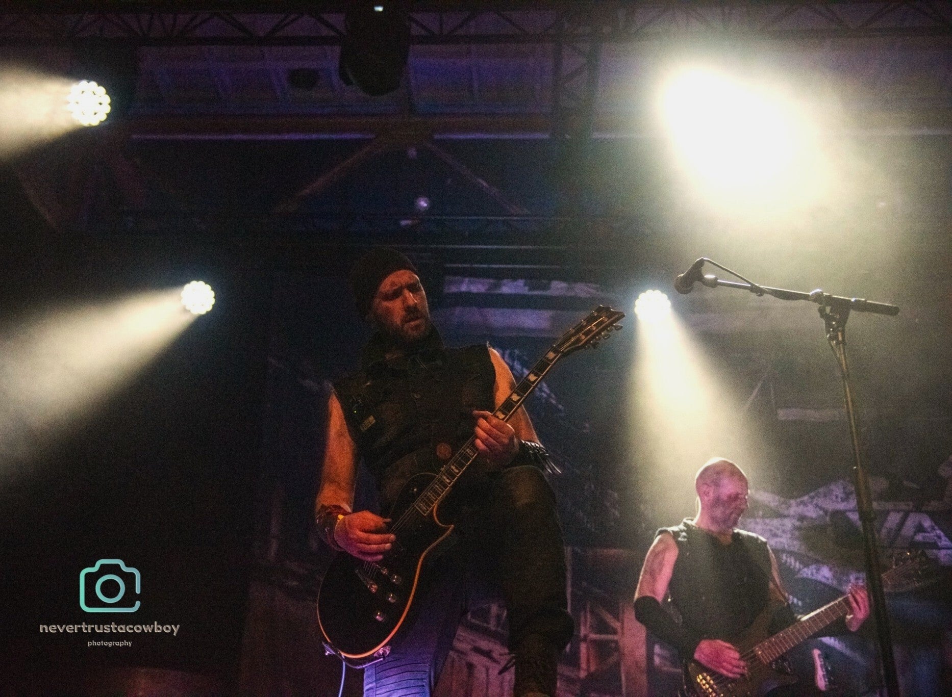 edg_7495-standard.jpg