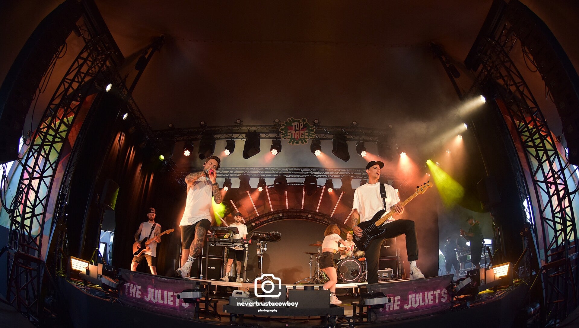 edg_8052-standard-lb7s2c.jpg