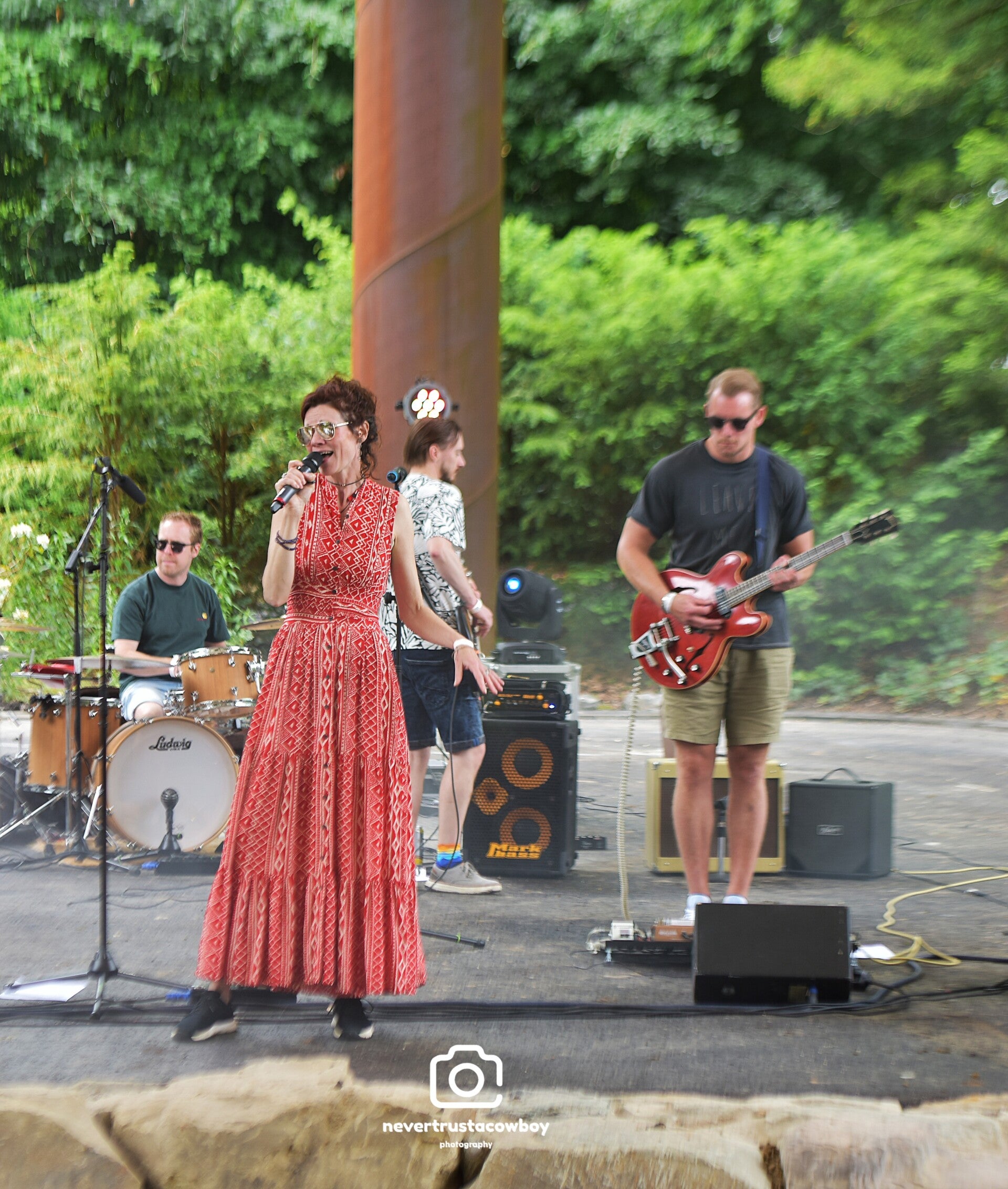 edg_8139-standard.jpg