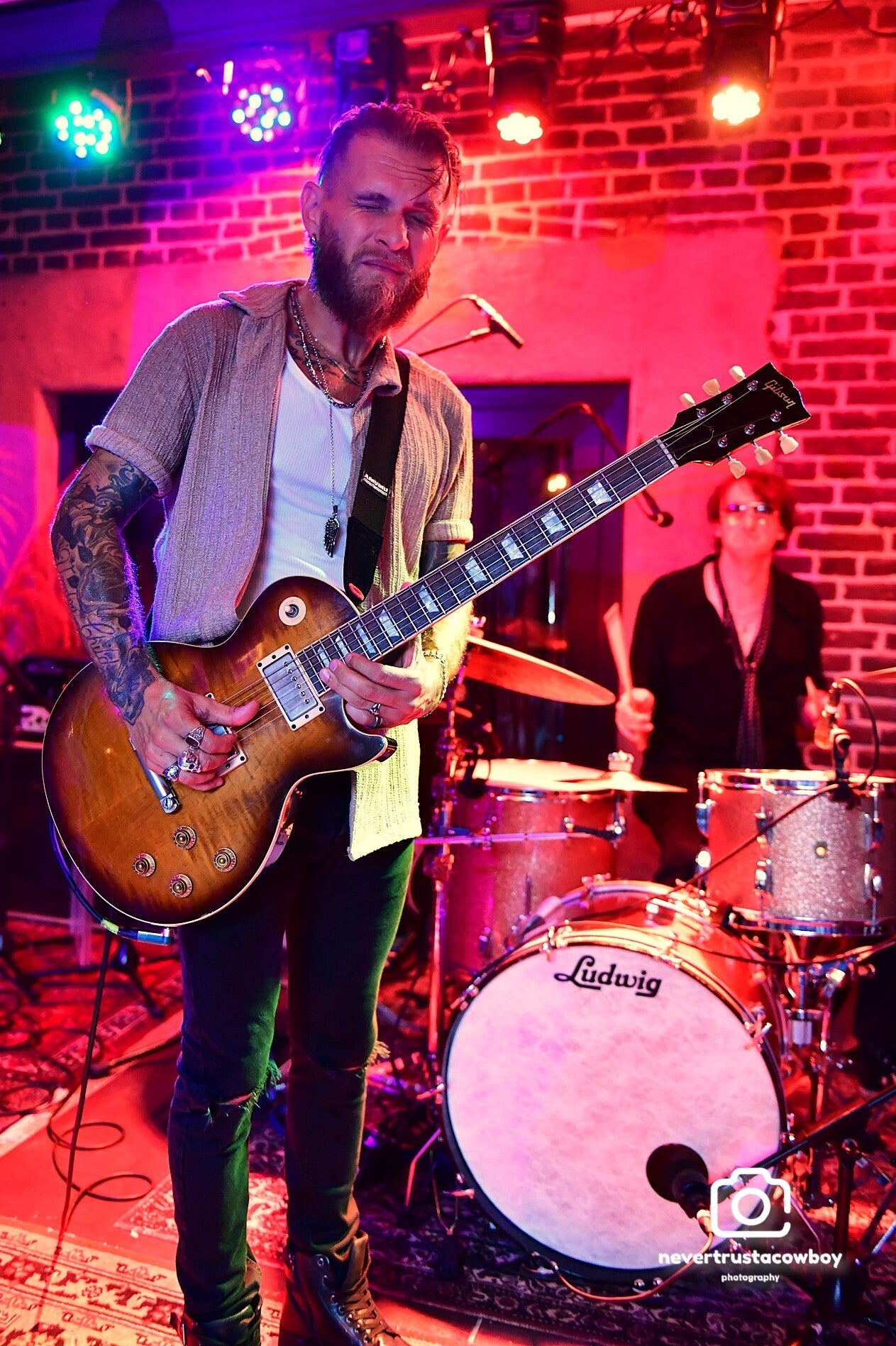 edg_8694-standard.jpg
