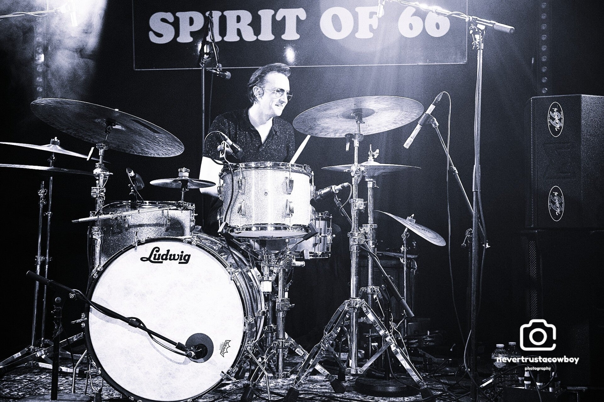 edg_8908-standard.jpg