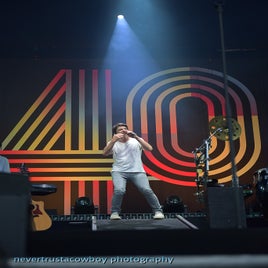 image-095-standard-9hiby7.jpg