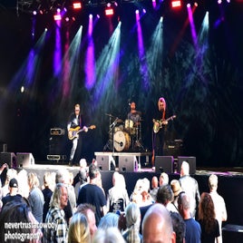 image-48-standard-lxjro6.jpg