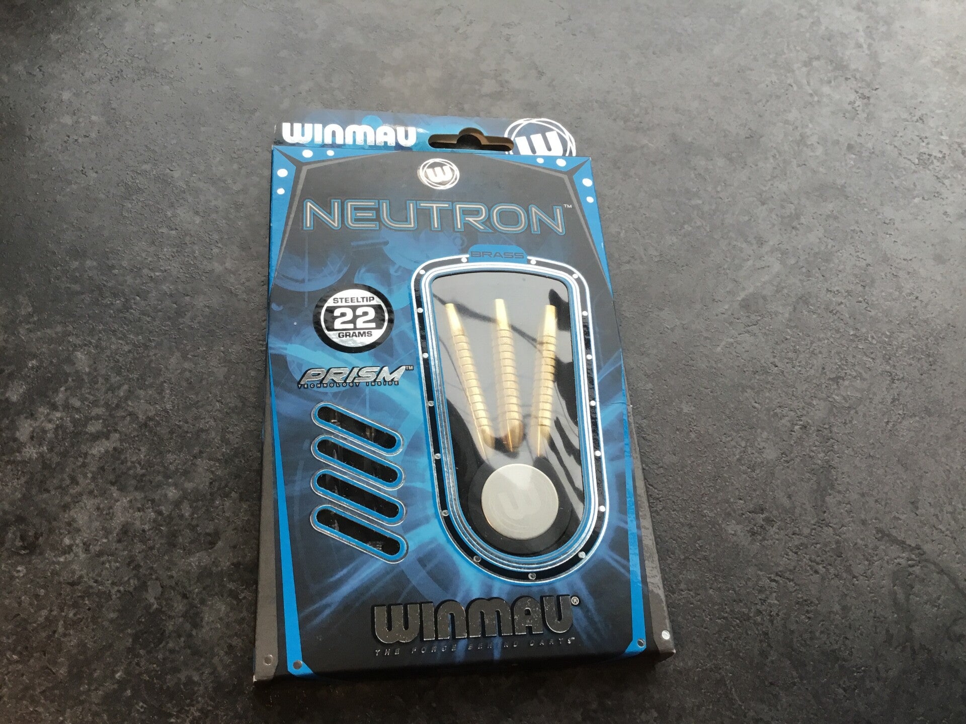 Neutron brass dart set