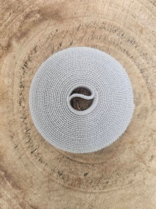 Klettband für Rankhilfe grau 1 Meter x 1 cm.